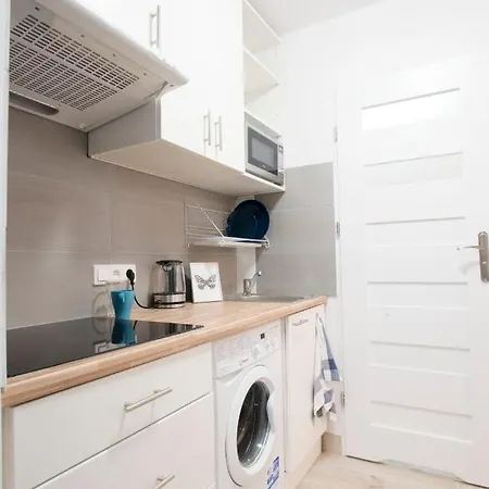 Variete Station 2* 华沙