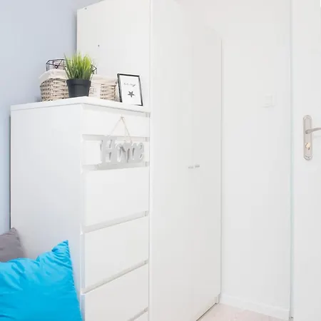 Variete Station Bed & Breakfast Warsaw